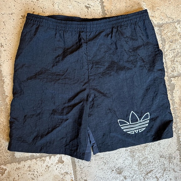 Vintage Adidas 90's Men's Embroidered Trefoil Nylon Shorts Sz M - Picture 1 of 11